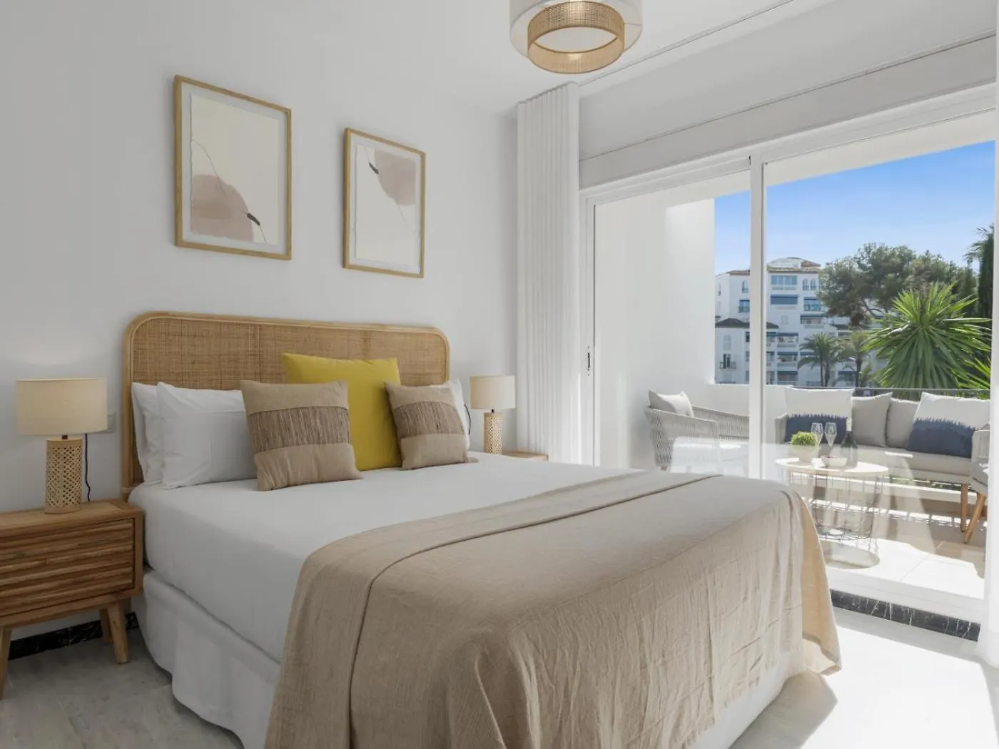 Banus Rentals- 1º Linea Playa Марбелья Апартаменты